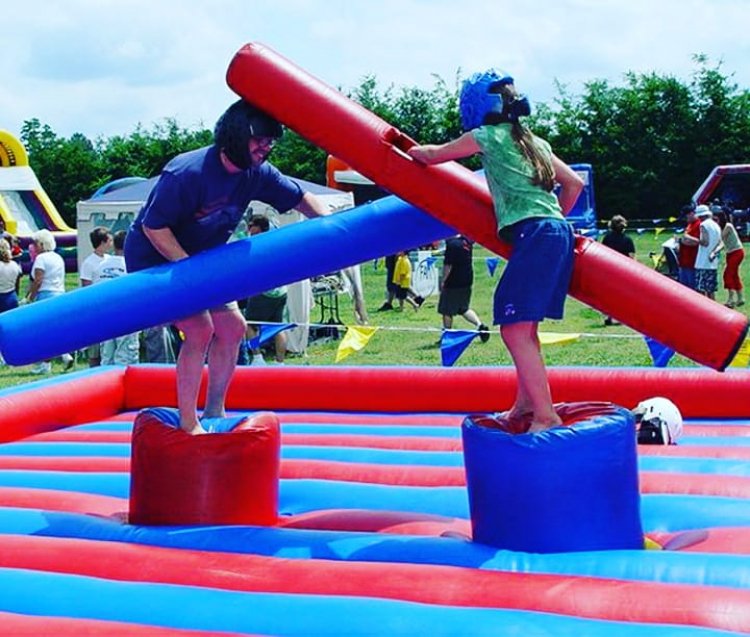 Inflatable Joust Battle: g-004